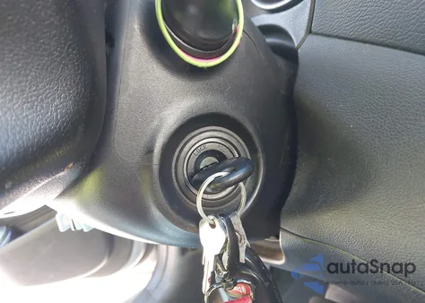 2015 Hyundai Elantra Limited из США, поврежденный, VIN 5NPDH4AE0FH565999